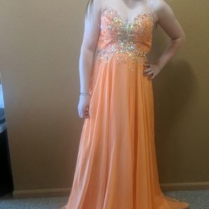 Long flowing peach prom dress with bling
